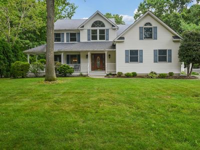 5 Aspen Circle, Saint James, NY, 11780