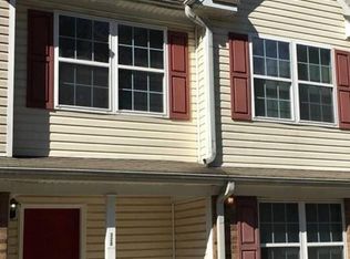 320 Parkway Rd, Union City, GA 30291