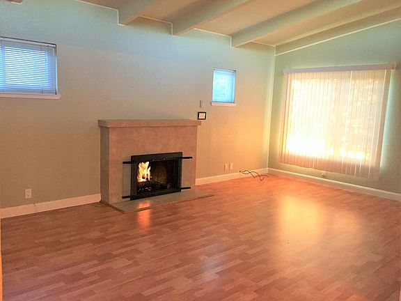 3rd image of 1161 Kiely Blvd