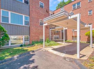 53 Wolcott Hill Rd APT B8, Wethersfield, CT 06109