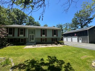 1325 Wurtsboro Mountain Road, Wurtsboro, NY 12790