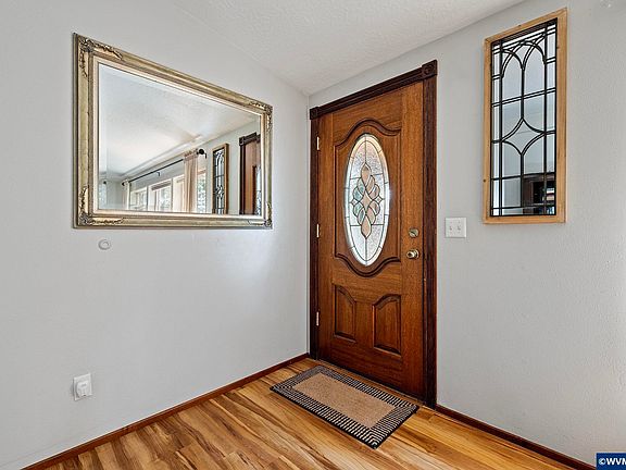 5th image of 26147 Caton Ln