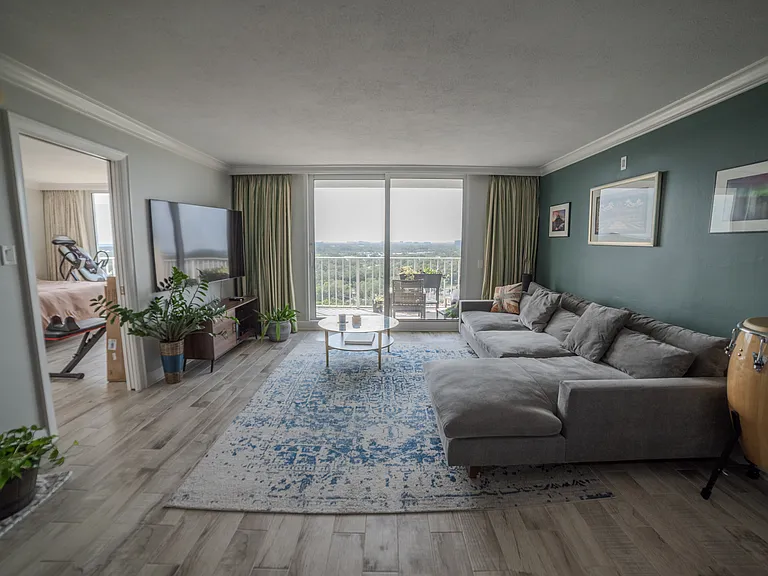 2611 Bayshore Blvd — Photo 7