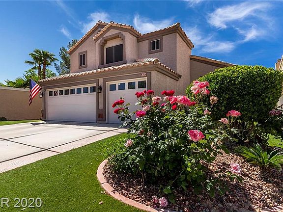 3rd image of 2637 White Pine Dr