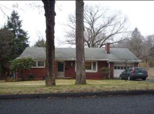 138 Bartlett St, Portland, CT 06480