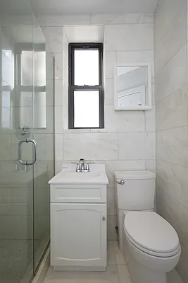 Rented by REAL New York | media 11