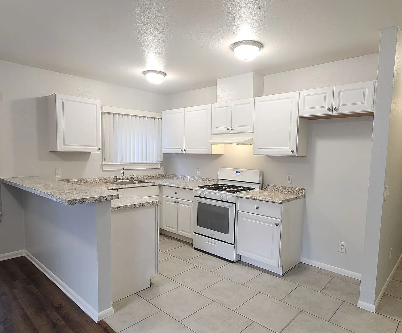 330-332 Fillmore Street, Fillmore, CA 93015 — Photo 4