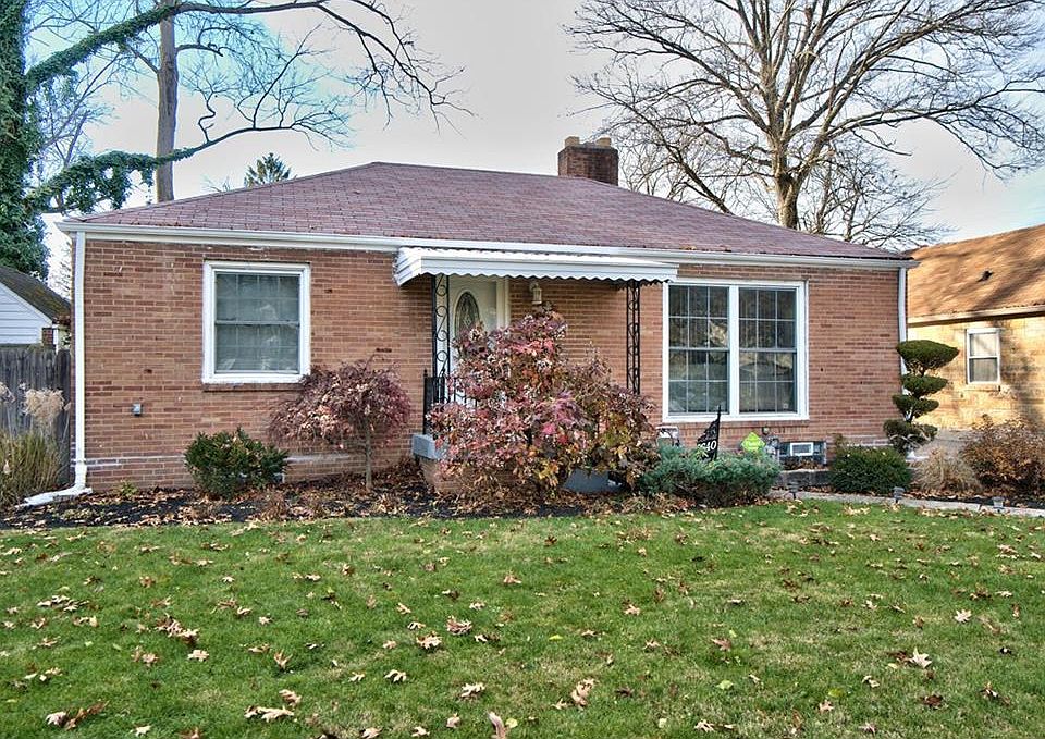 1st image of 3640 N Euclid Ave