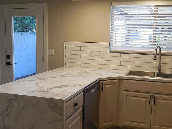 4th image of 6737 S Patty Ln