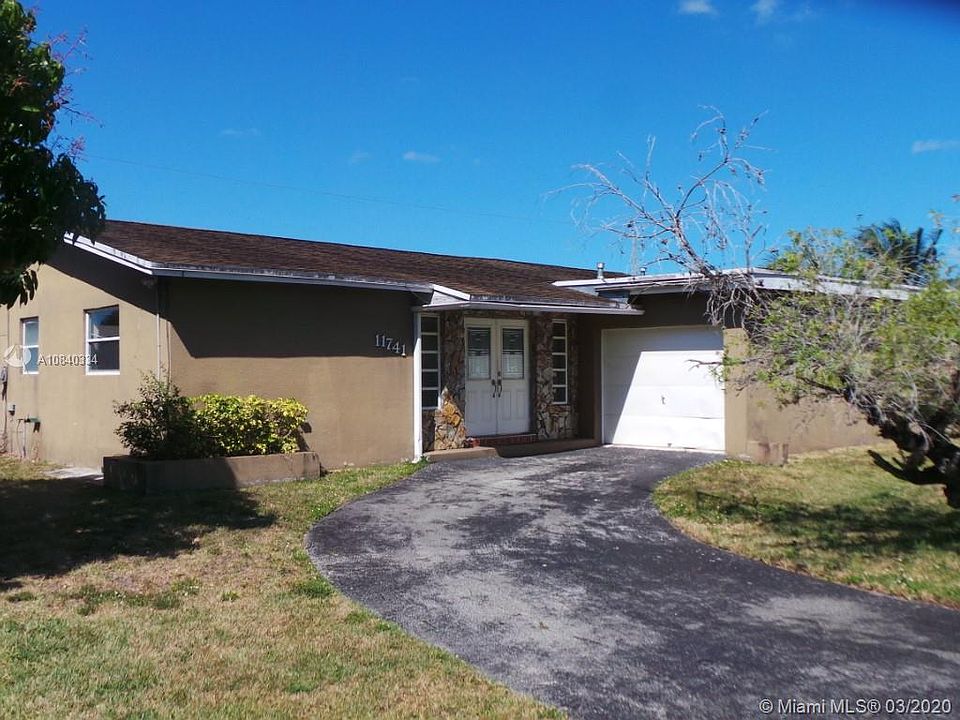1st image of 11741 NW 29th St