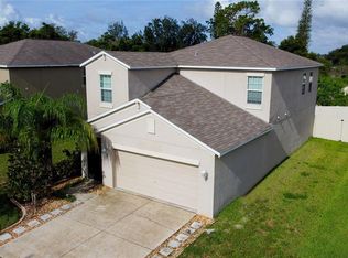 105 Cascade Bend Dr, Ruskin, FL 33570