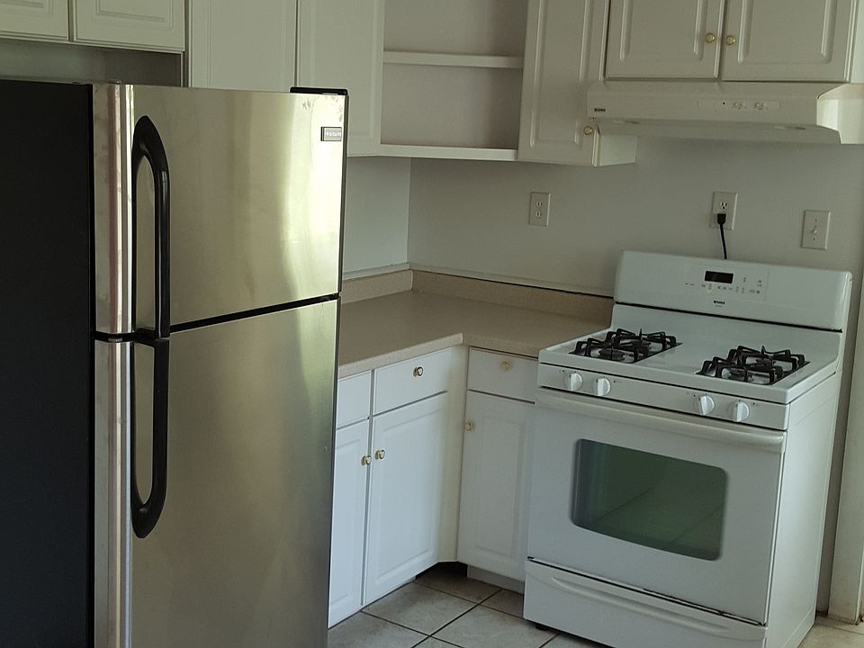 2nd image of 312 Tegarden Rd