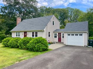 22 Carol Dr, Tolland, CT 06084