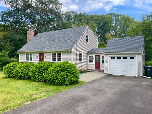 22 Carol Dr
