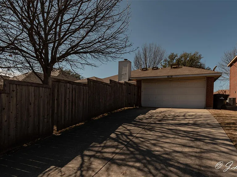 8116 Ship St — Photo 25