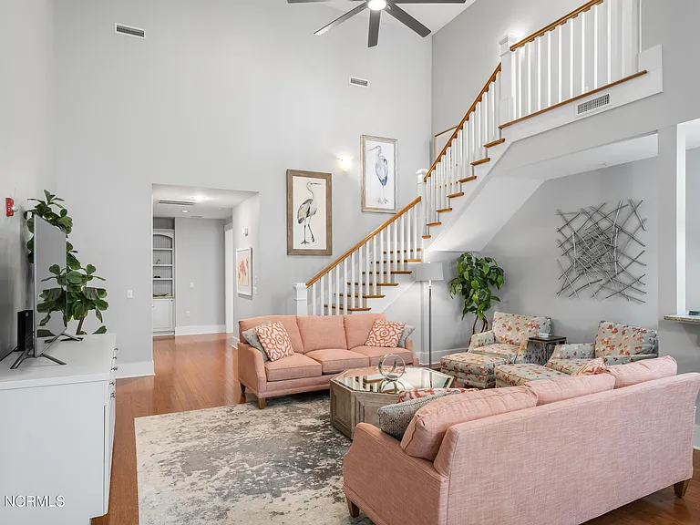 2537 Saint James Dr SE #807 — Photo 9