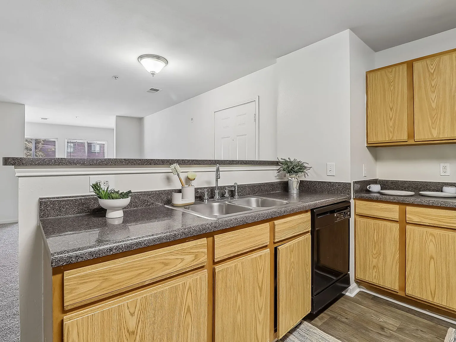 Deer Meadow Village — Photo 1