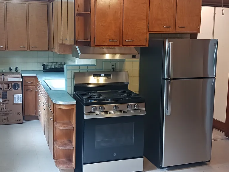 126 Edwards St — Photo 15
