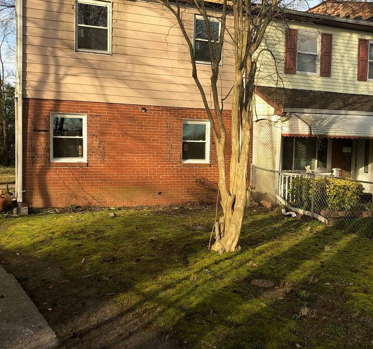 1st image of 2664 King Ct