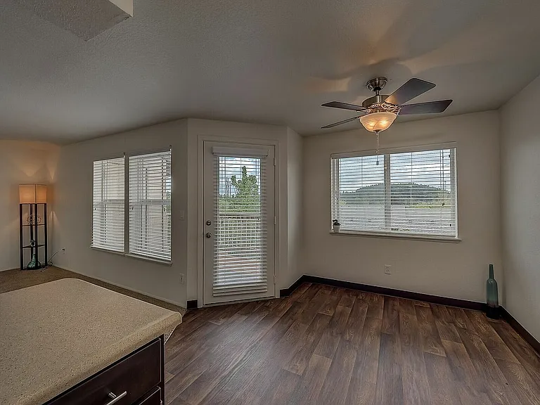 Avana Powell Valley — Photo 18