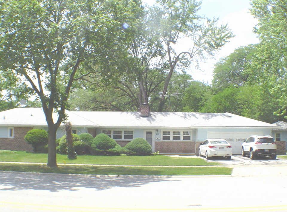 1st image of 201 Blackhawk Dr