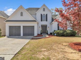 1055 Crabapple Parc Dr, Roswell, GA 30076