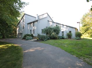 6 Birdseye Rd, Shelton, CT 06484