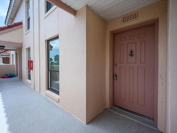 3rd image of 1733 Sea Fair Dr Unit 12223