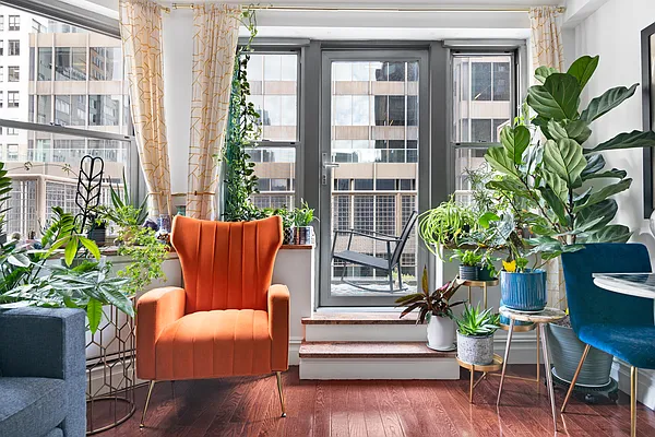 Rented by Compass | media 2