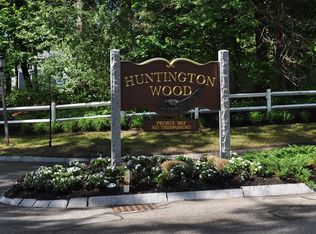 1603 Huckleberry Ct UNIT 1603, Peabody, MA 01960