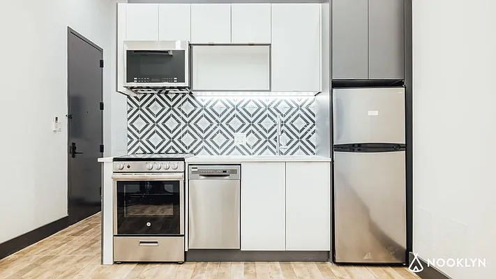 Rented by Nooklyn NYC LLC | media 2