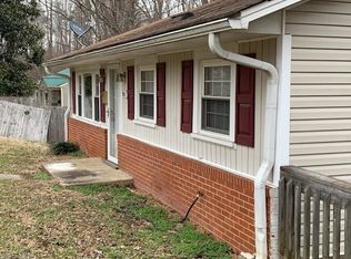 964 Virginia St, Eden, NC 27288