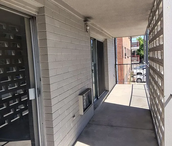 1351 Xenia St #2C — Photo 3