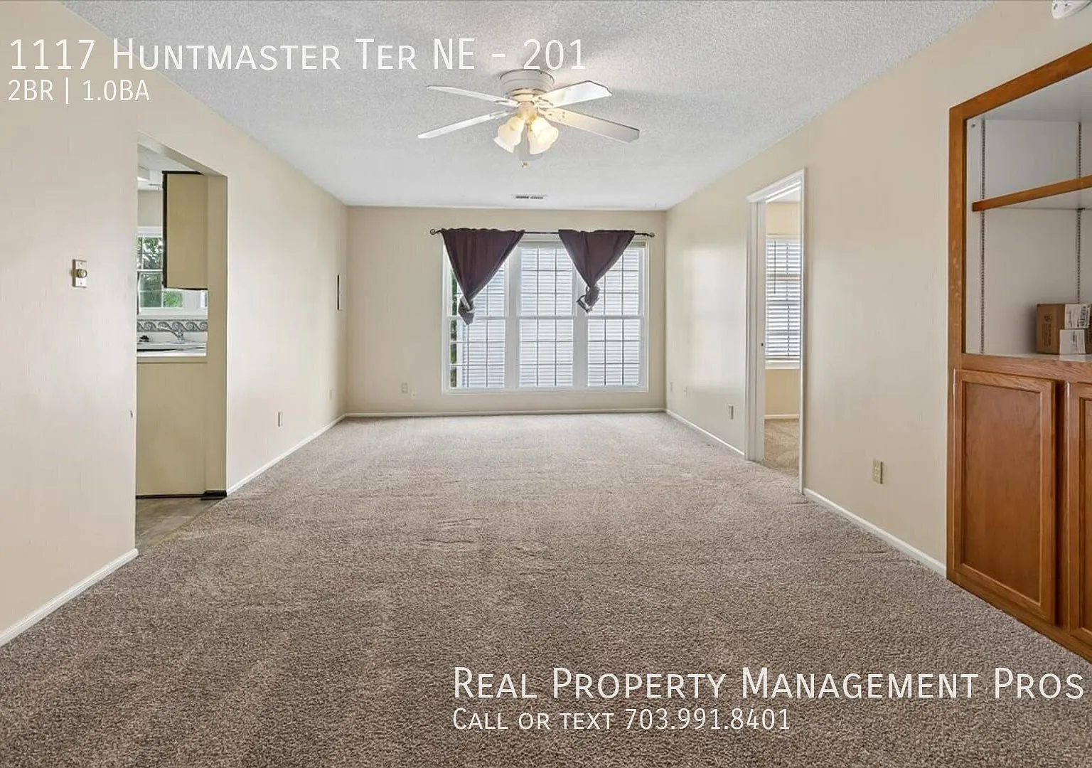 Nicely Maintained 2 Bedroom Condo In the Heart of Leesburg For Rent! — Photo 4