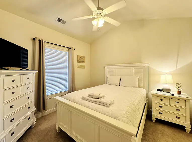 4827 Magnolia Lake Dr #404 — Photo 29