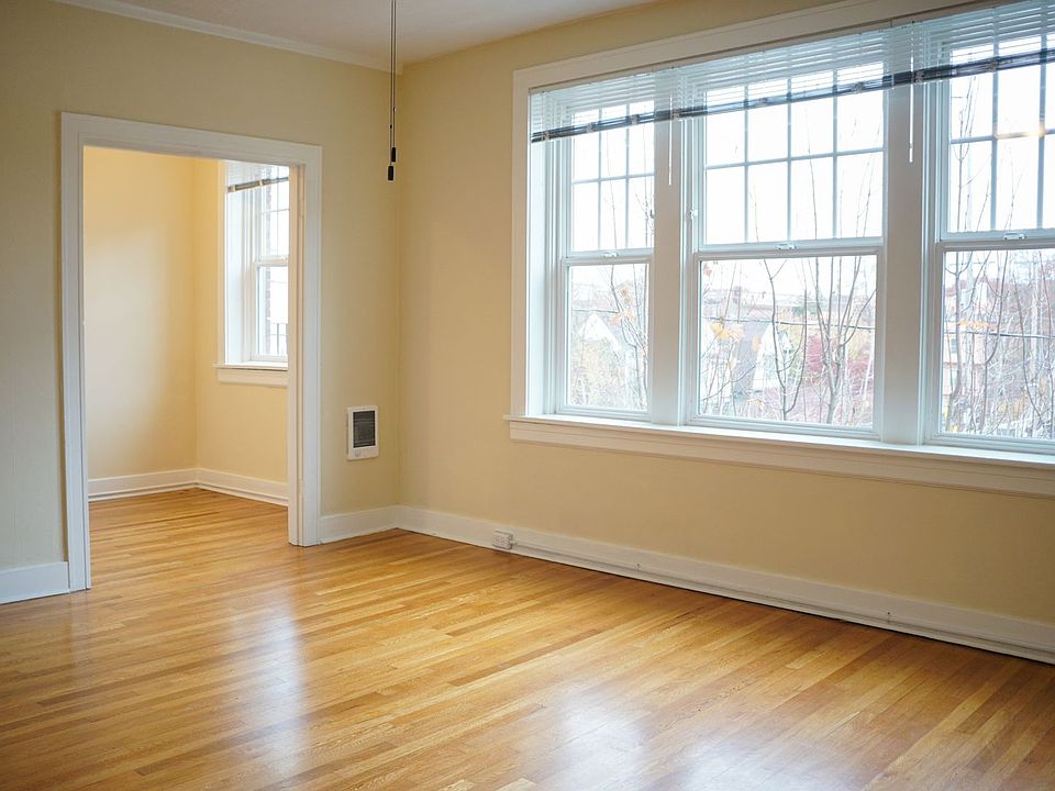 1st image of 1034 NW 21st Ave #36