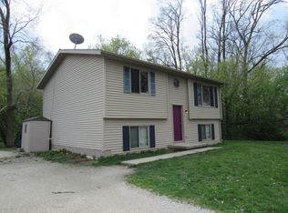 W707 Dunbar Ave, Burlington, WI 53105