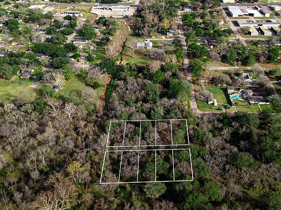 2nd image of 4 Baker St