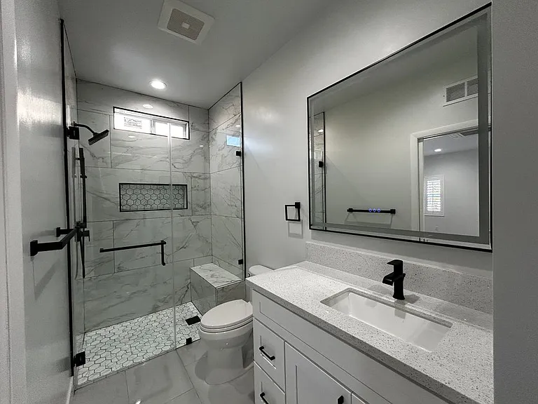 3838 Balmont St #2 — Photo 7