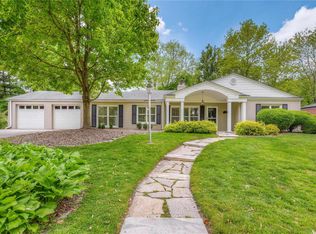 14 Foxboro Rd, Saint Louis, MO 63124