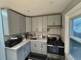 8905 Gettysburg St FLOOR 2, Bellerose, NY 11426