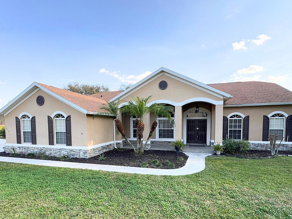 1st image of 13059 Sandy Pine Ln
