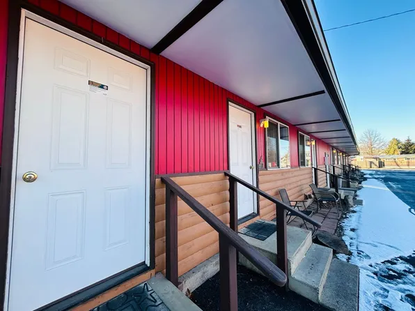 Wrangler's Rest Apartment's