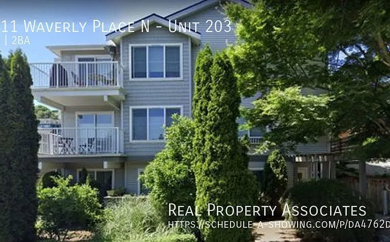2111 Waverly Pl N #203 — Photo 1