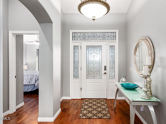 2nd image of 832 E SPANISH MOSS Lane