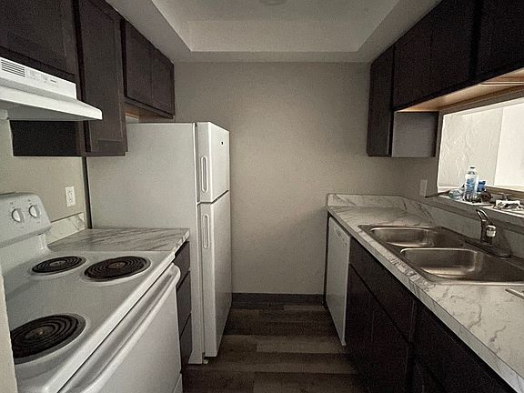 5th image of 1917 Maravilla Ave #33