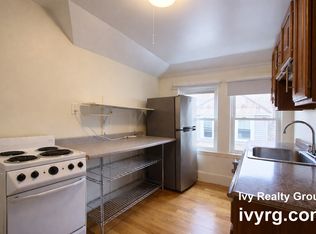 28 Commonwealth Rd #3, Watertown, MA 02472