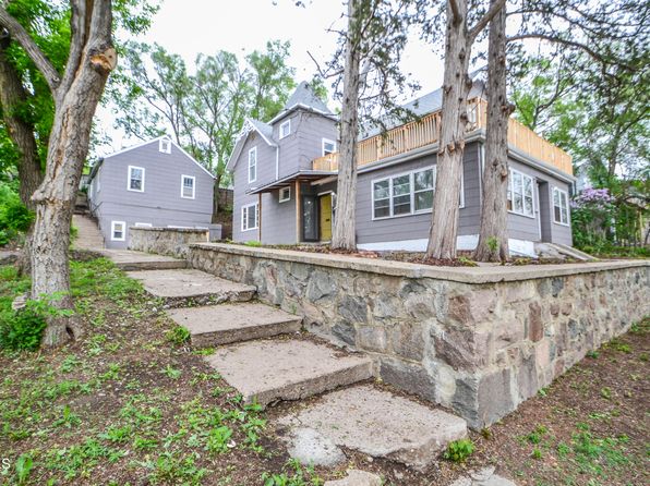 oak tree realtors mandan
