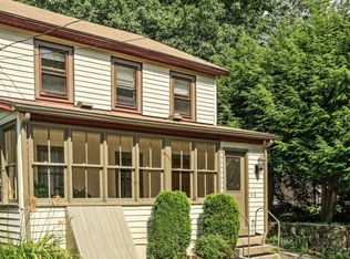 6 Division St, Nelsonville, NY 10516