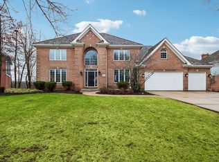 1022 Oakland Dr, Barrington, IL 60010